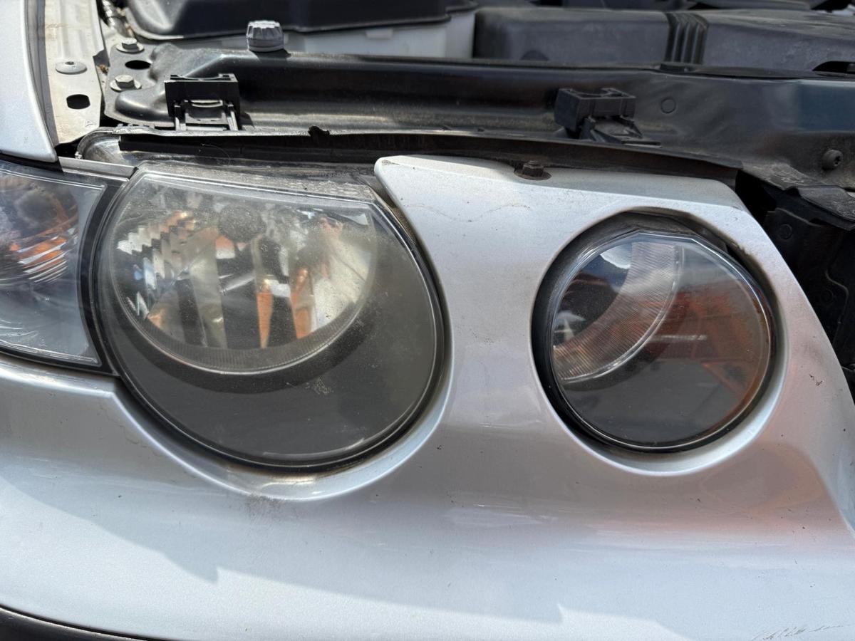 BMW E46 Compact original Scheinwerfer vorn rechts Halogen BJ03